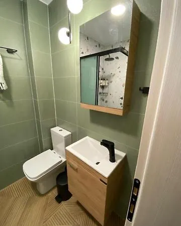 Fanouris Luxury 2 *