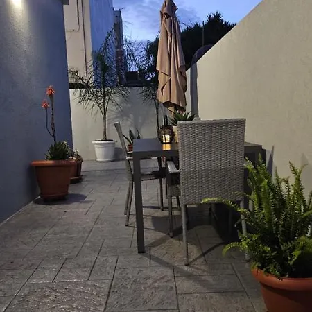Fanouris Luxury 2