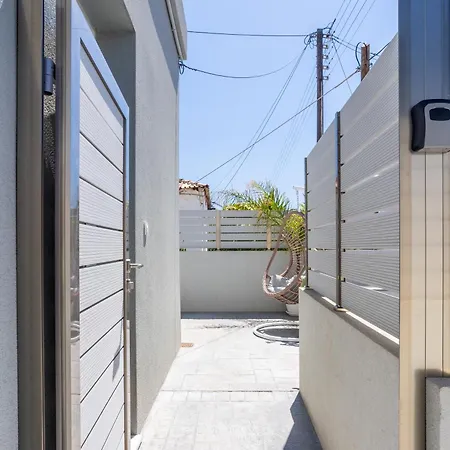 Fanouris Luxury 2 Apartmán *